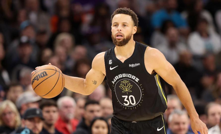 开云体育-包含库里爆冷击败澳大利亚队,比分优势明显引爆全场!的词条