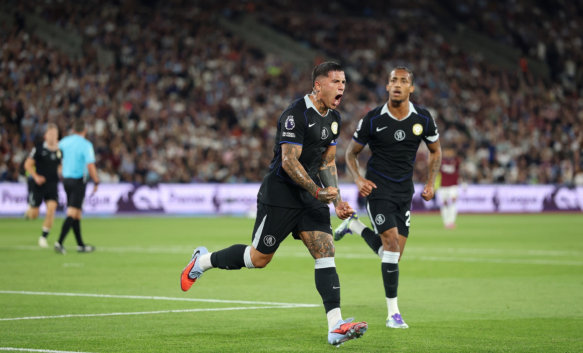 Kaiyun-德罗巴爆冷击败切尔西,突破纪录引爆全场!的简单介绍